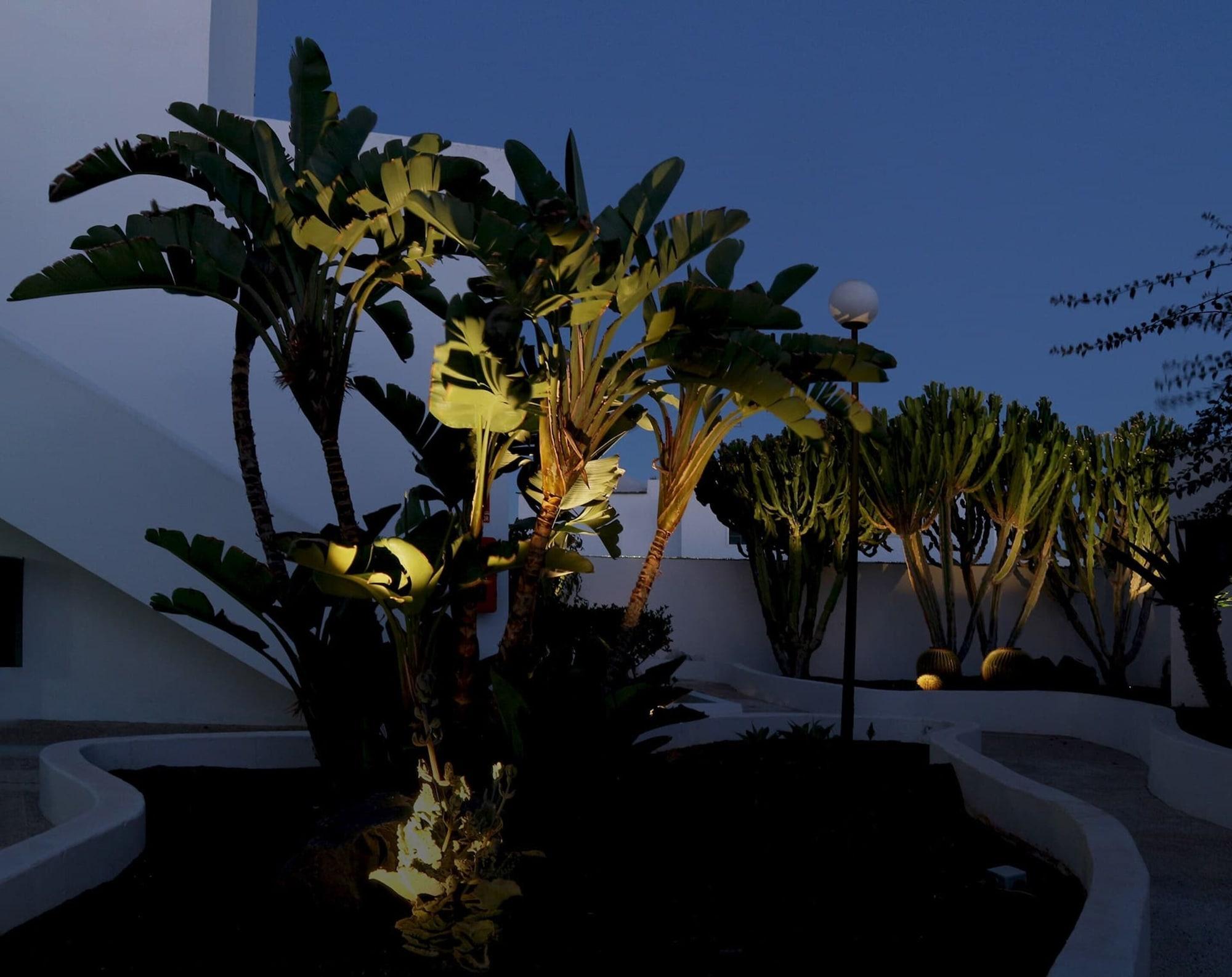 Apartamentos El Guarapo Costa Teguise Ngoại thất bức ảnh
