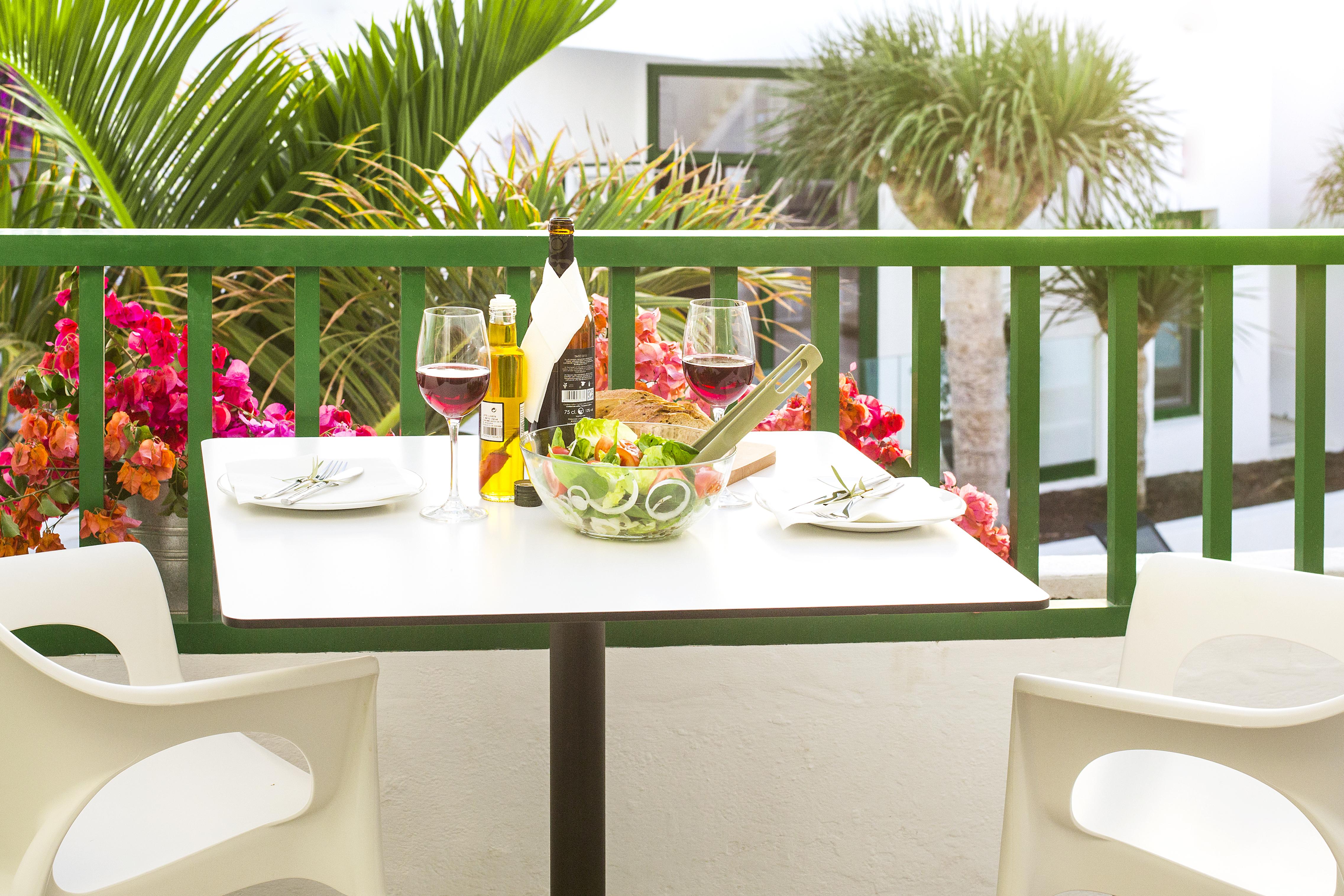 Apartamentos El Guarapo Costa Teguise Ngoại thất bức ảnh