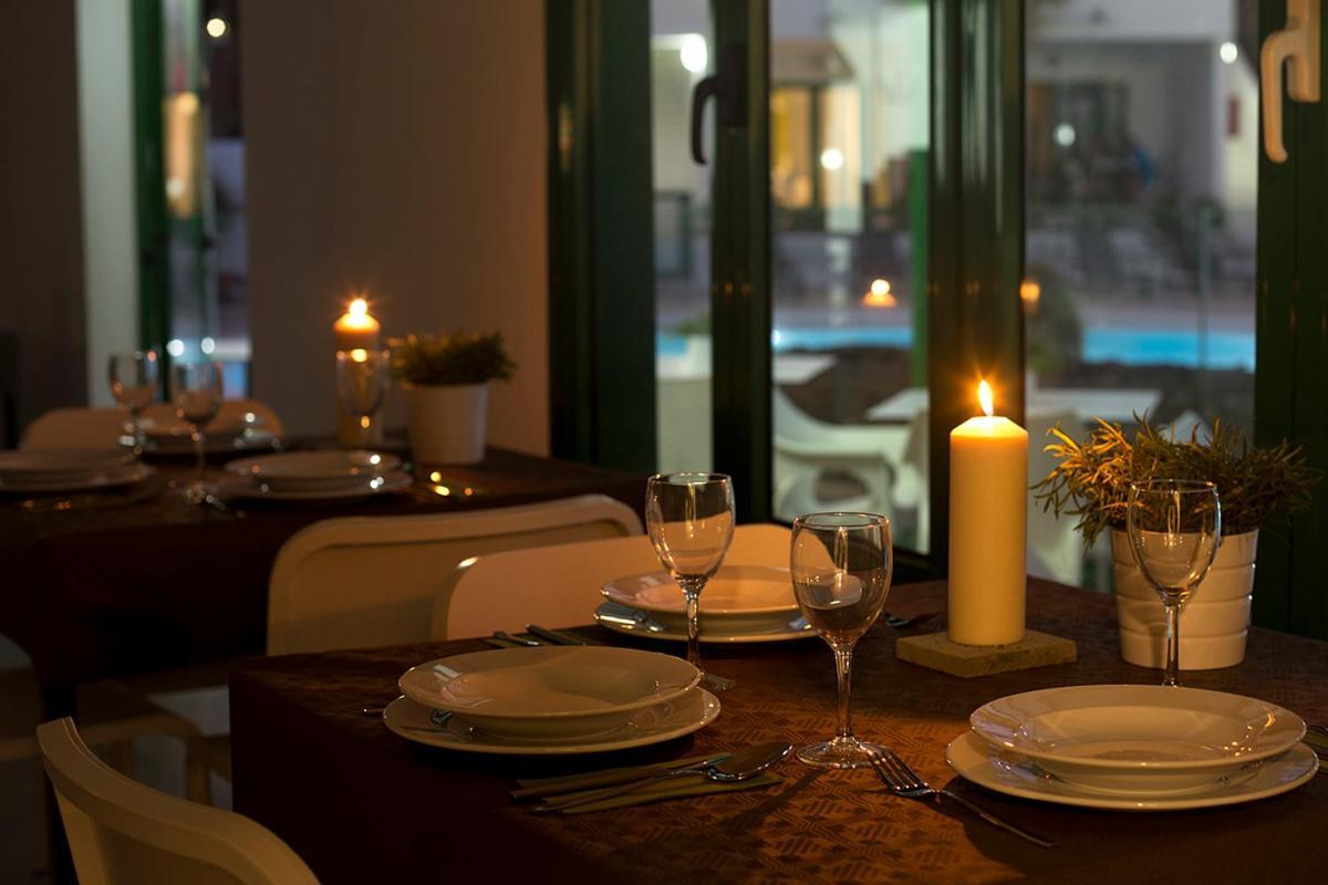 Apartamentos El Guarapo Costa Teguise Ngoại thất bức ảnh